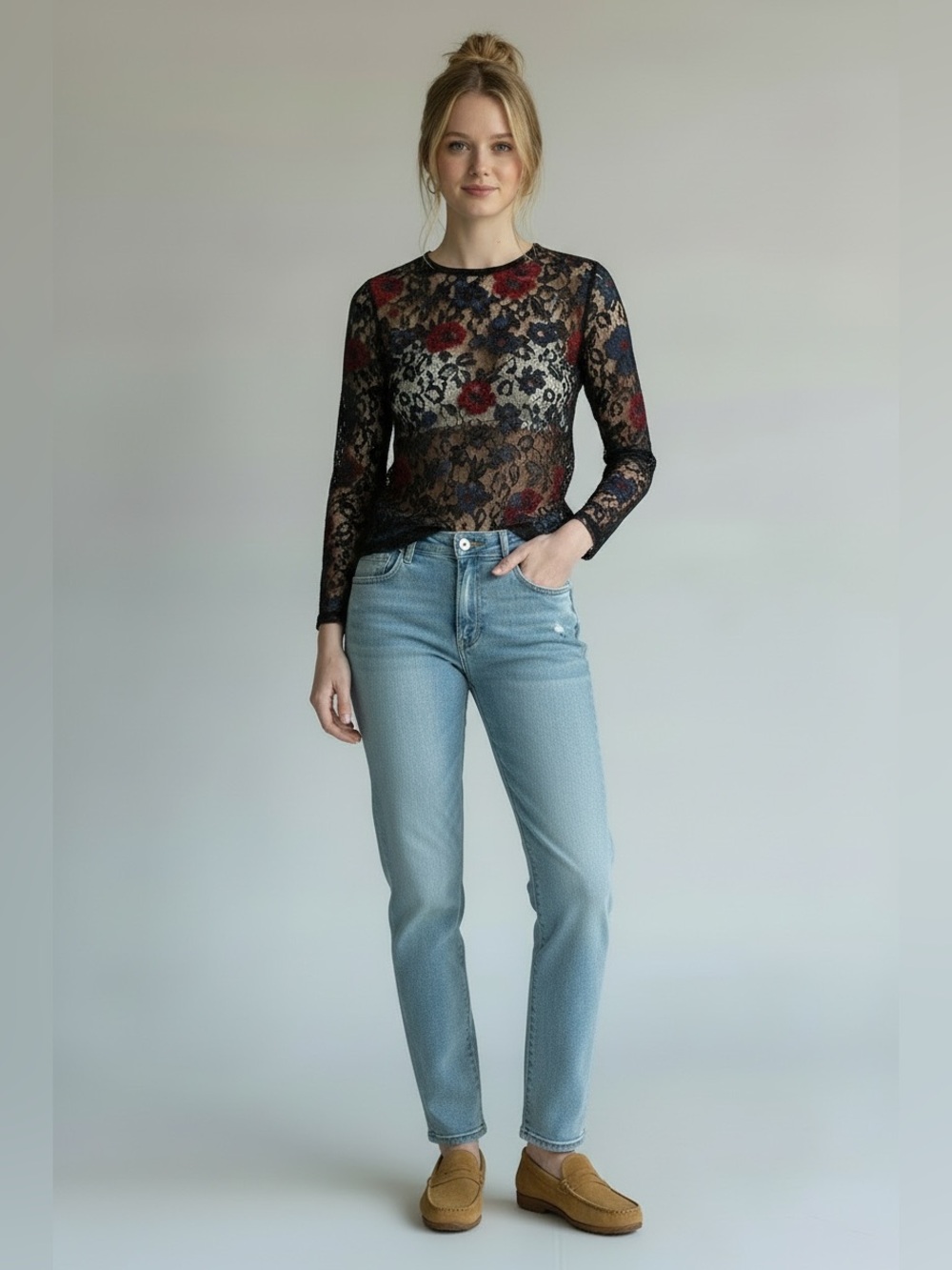 GAP Women's Faded Light Blue Straight Jeans